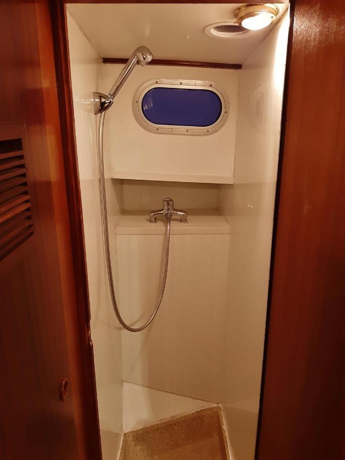 فندق Motor Yacht Almaz أمستردام المظهر الخارجي الصورة