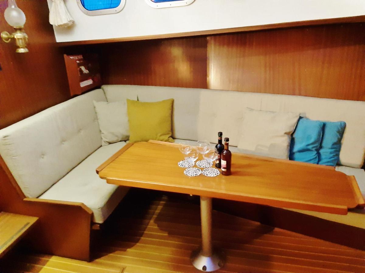 فندق Motor Yacht Almaz أمستردام المظهر الخارجي الصورة