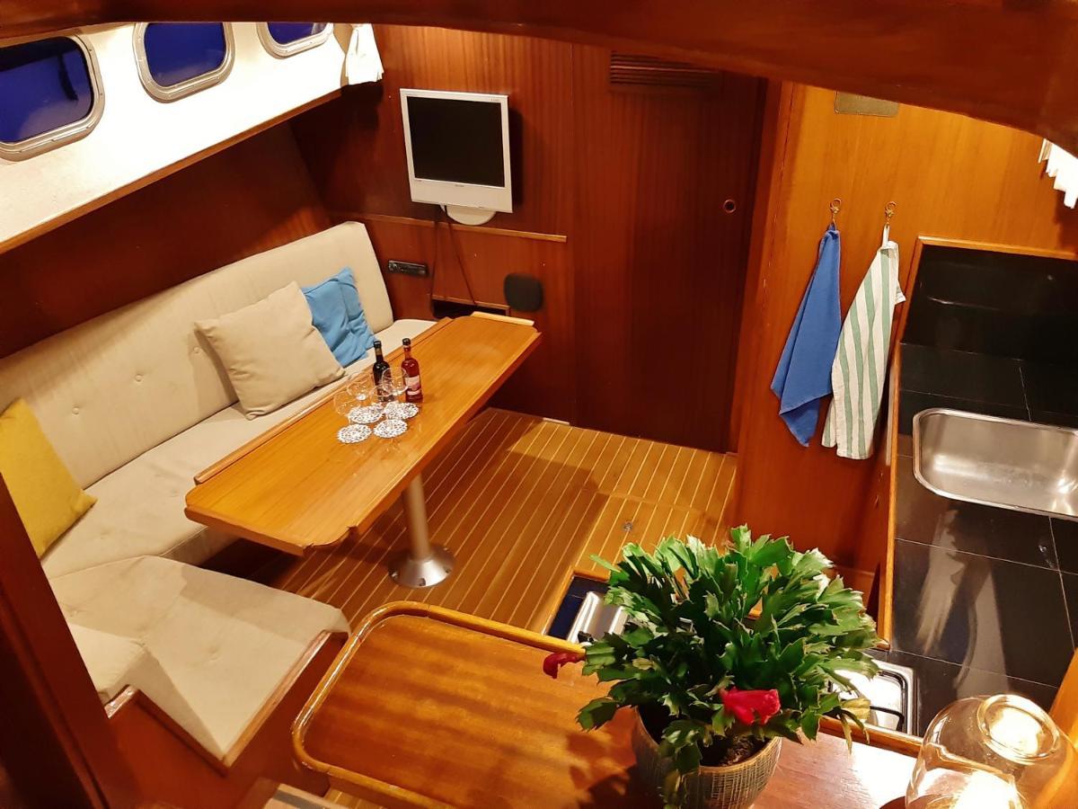 فندق Motor Yacht Almaz أمستردام المظهر الخارجي الصورة