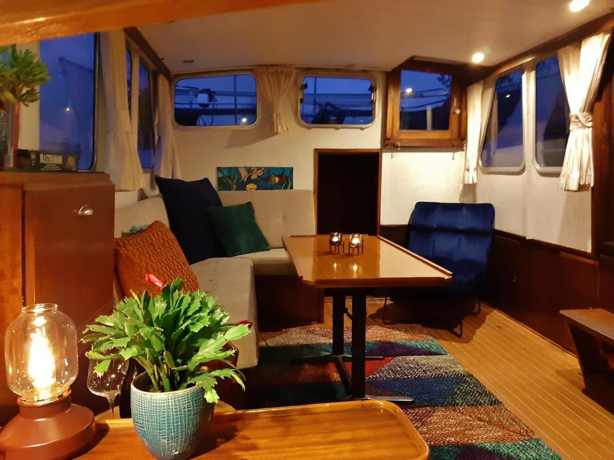فندق Motor Yacht Almaz أمستردام المظهر الخارجي الصورة
