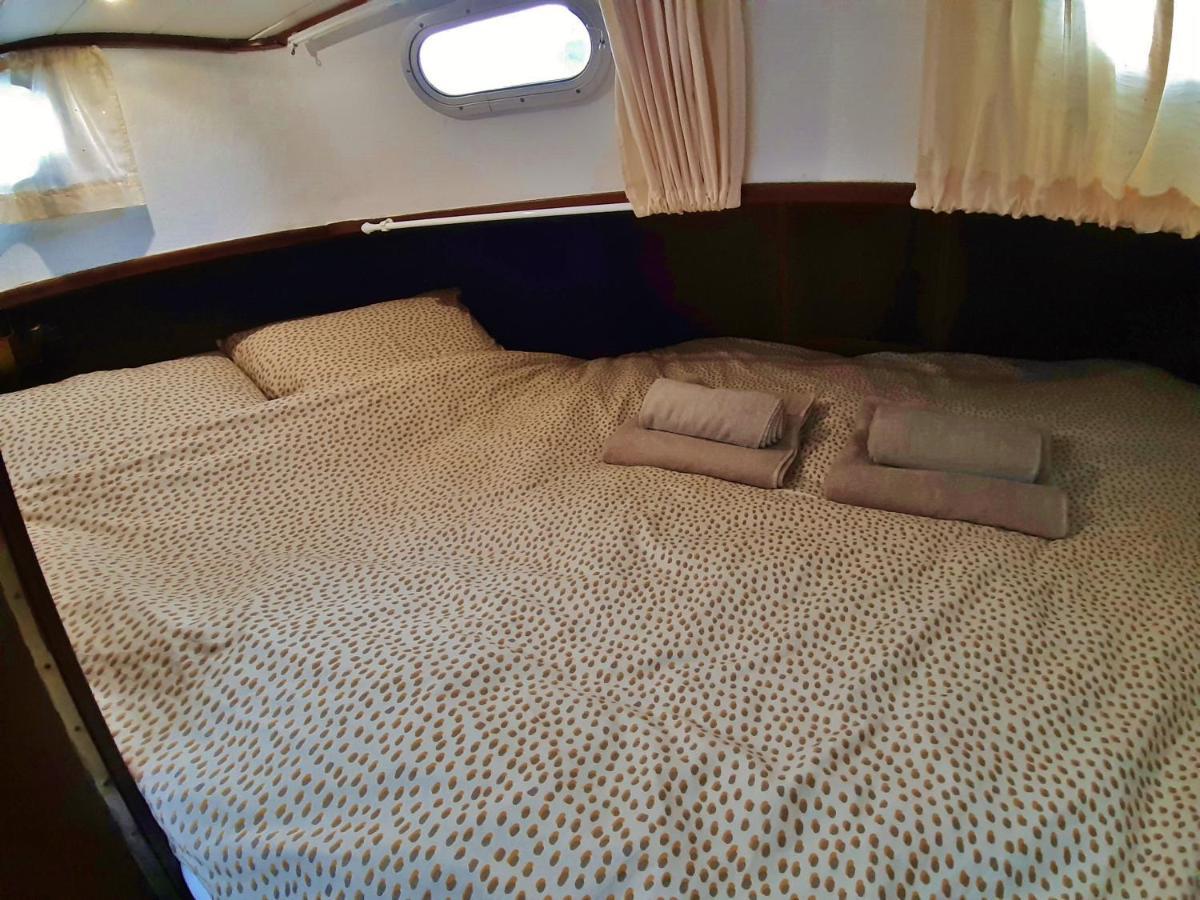 فندق Motor Yacht Almaz أمستردام المظهر الخارجي الصورة