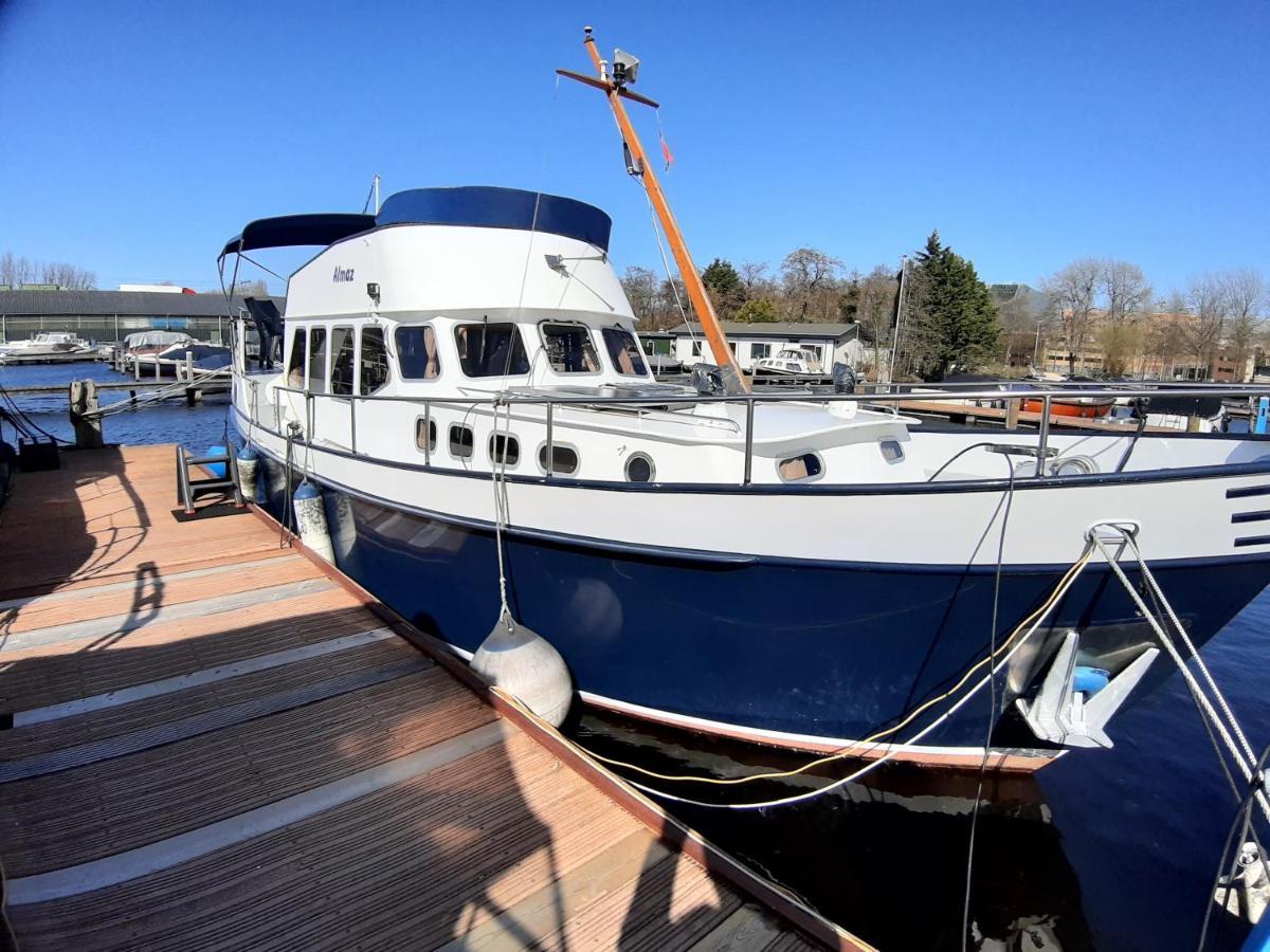 فندق Motor Yacht Almaz أمستردام المظهر الخارجي الصورة